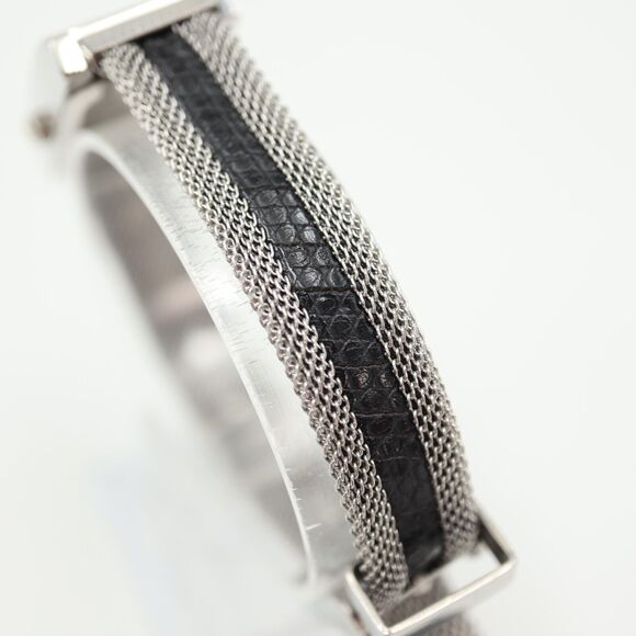 Vernier Womens Silver Tone Watch 18mm Slim Rectangle Mesh Strap with New Battery - Picture 12 of 16